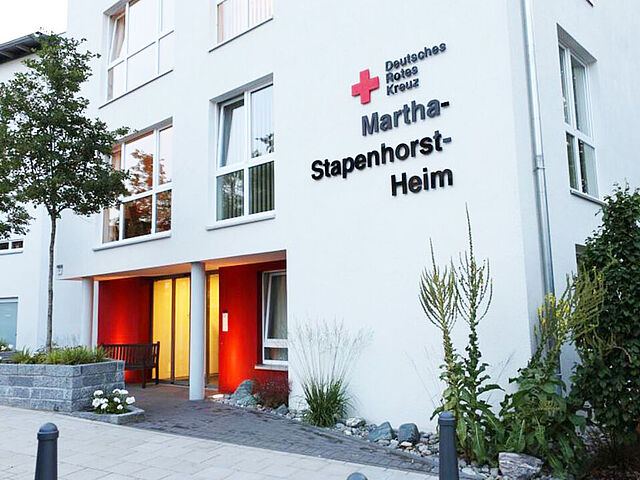 Außenansicht einer stationären Pflegeeinrichtung